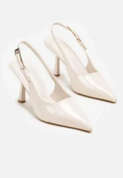 Beżowe Sandały Lakierowane na Szpilce Vices Typu Slingback Tilazea