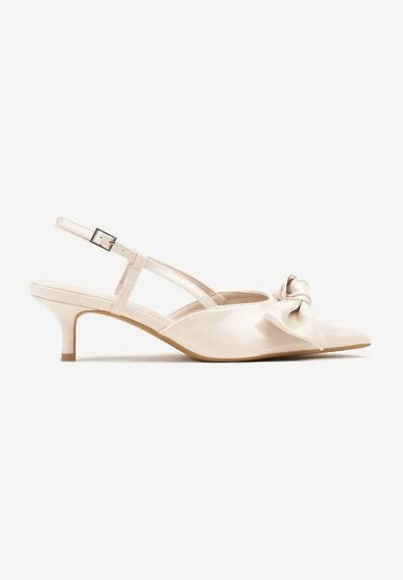 Beżowe Sandały Lakierowane Vices na Kaczuszce Typu Slingback z Kokardą Kovenna