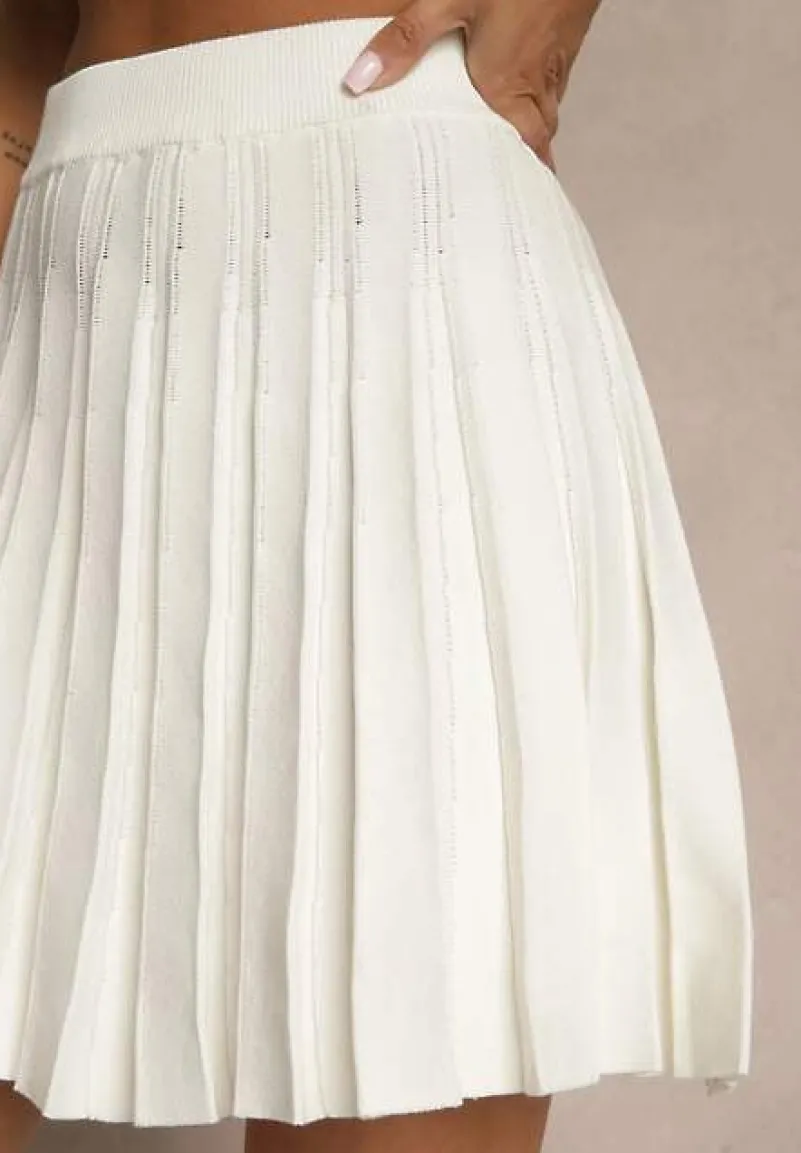 Biała Spódnica z Wiskozą High Waist Ozdobiona Plisami Galonissa