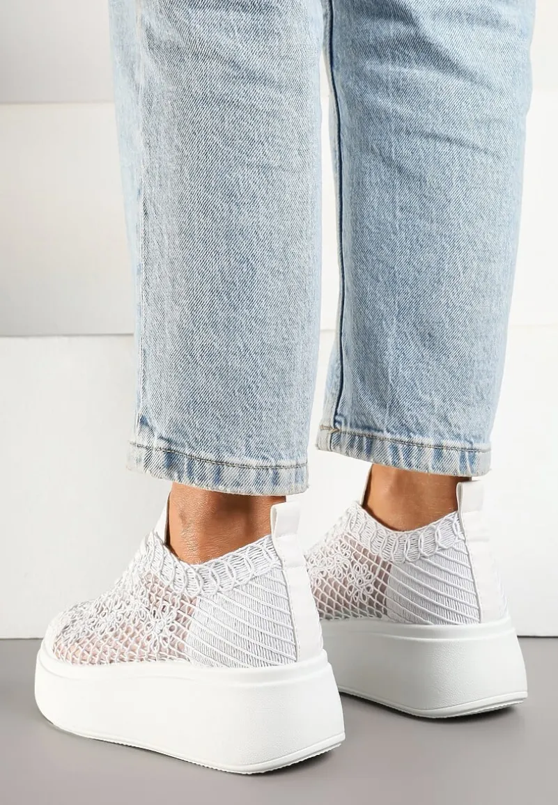 Białe Ażurowe Sneakersy Vices na Platformie Halvisa