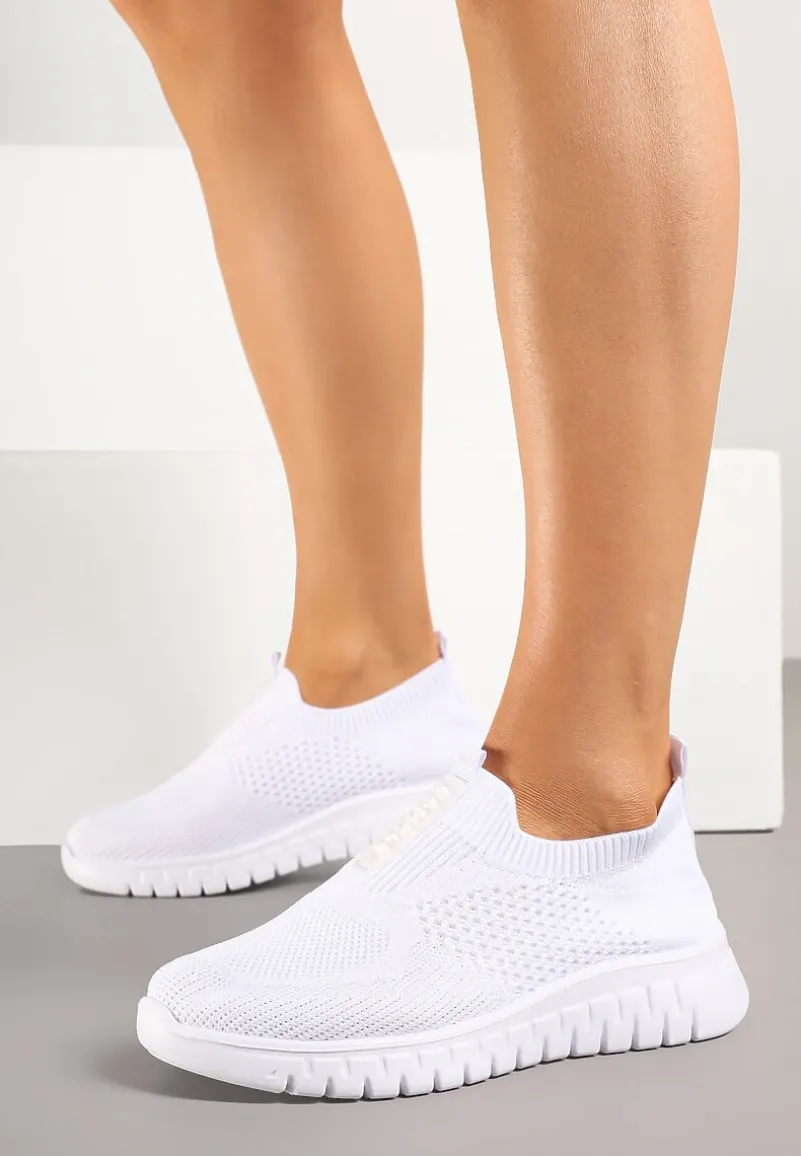 Białe Elastyczne Buty Sportowe Ozdobione Tłoczeniem Cleandra
