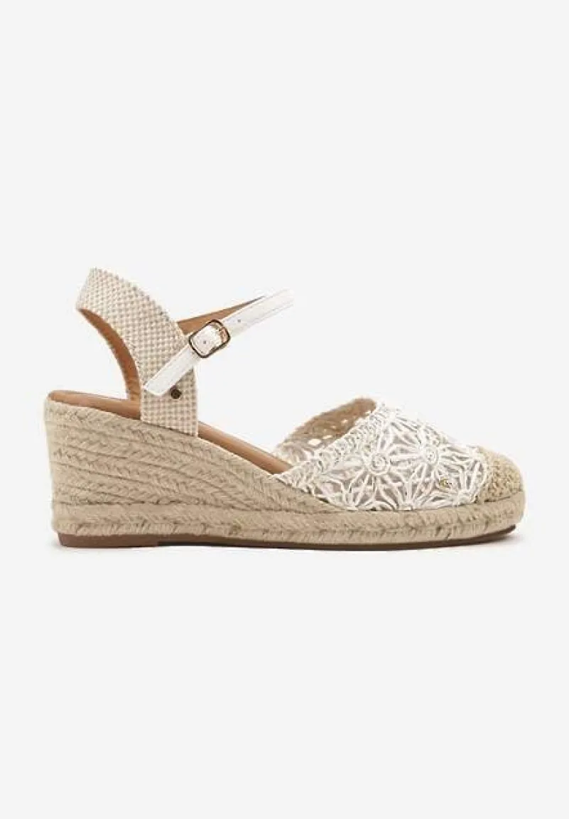 Białe Sandały Vices na Plecionym Koturnie w Stylu Boho Lisalia
