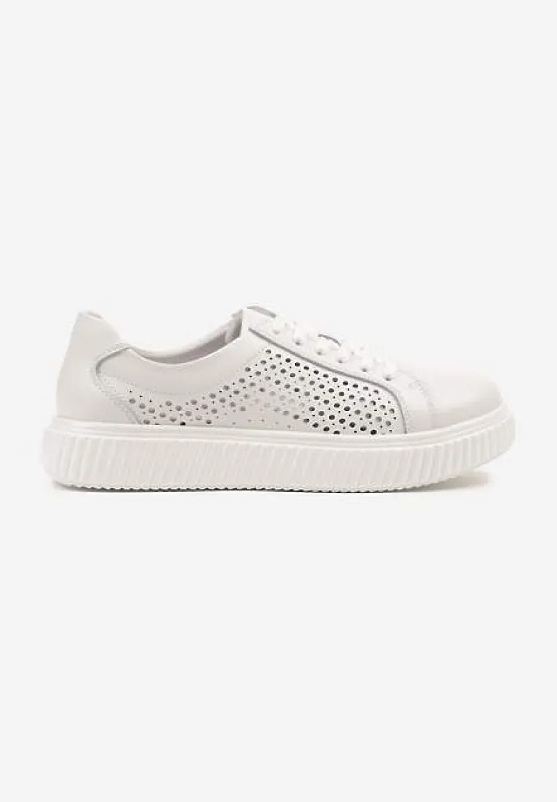 Białe Skórzane Sneakersy Typu Tenisówki z Ozdobną Perforacją Faladwena