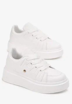 Białe Sneakersy na Grubej Podeszwie z Przeszyciami i Perforacją Amela