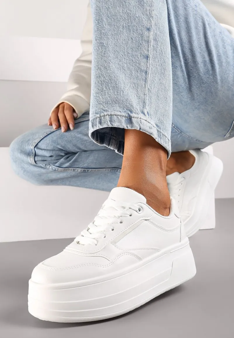 Białe Sneakersy na Platformie Ozdobionej Tłoczeniem Vaiviera