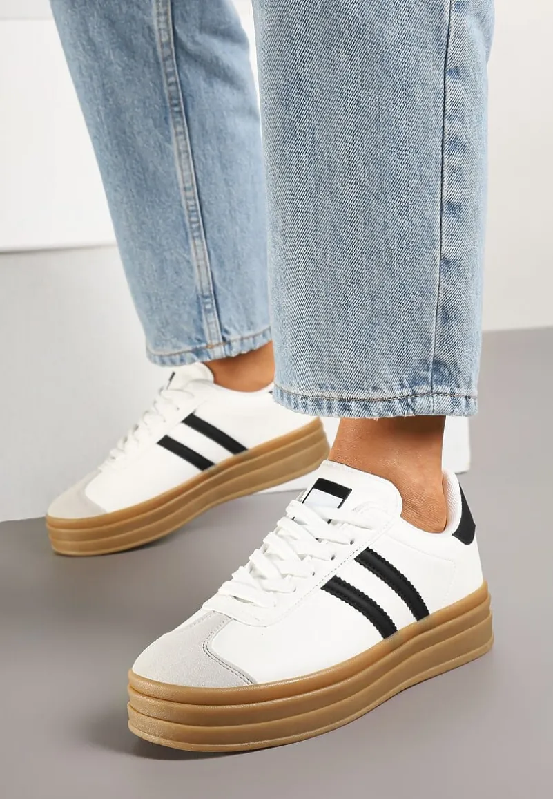 Biało-Czarne Klasyczne Sneakersy na Niewysokiej Platformie Terilee
