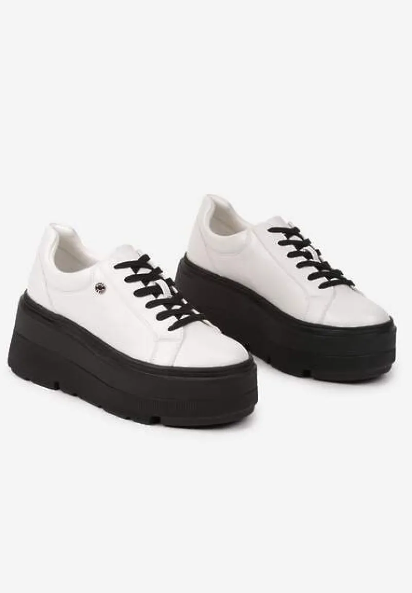 Biało-Czarne Sneakersy Vices na Grubej Podeszwie Tuliri