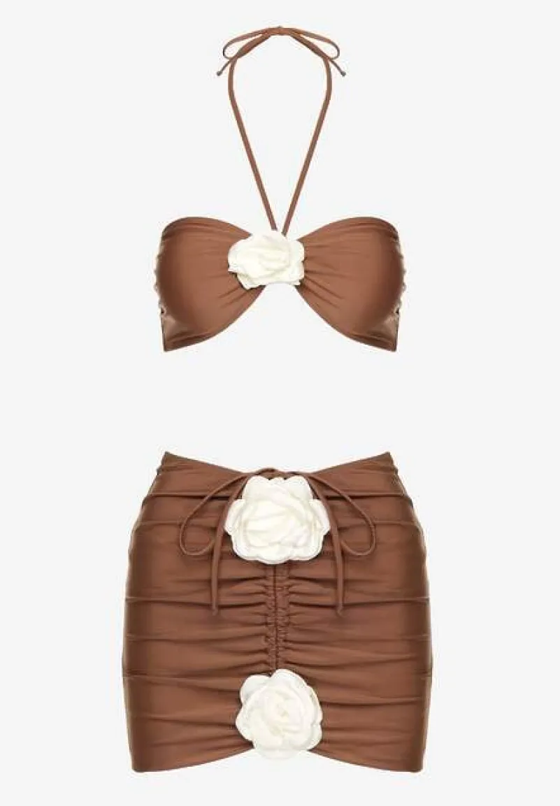 Brązowe Bikini ze Spódniczką Ozdobione Kwiatową Aplikacją 3D Coren