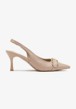 Ciemnobeżowe Sandały na Szpilce Slingback Ozdobione Metaliczną Klamrą Zeornna