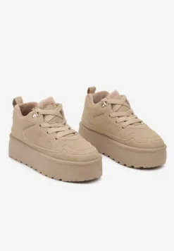 Ciemnobeżowe Sneakersy Stylizowane na Śniegowce Ozdobione Futerkiem Maviena