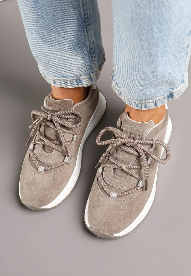 Ciemnobeżowe Zamszowe Sneakersy z Wkładką ze Skóry Naturalnej Dolavienne