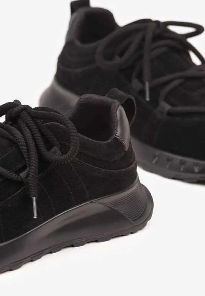 Czarne Zamszowe Sneakersy z Wkładką ze Skóry Naturalnej Dolavienne