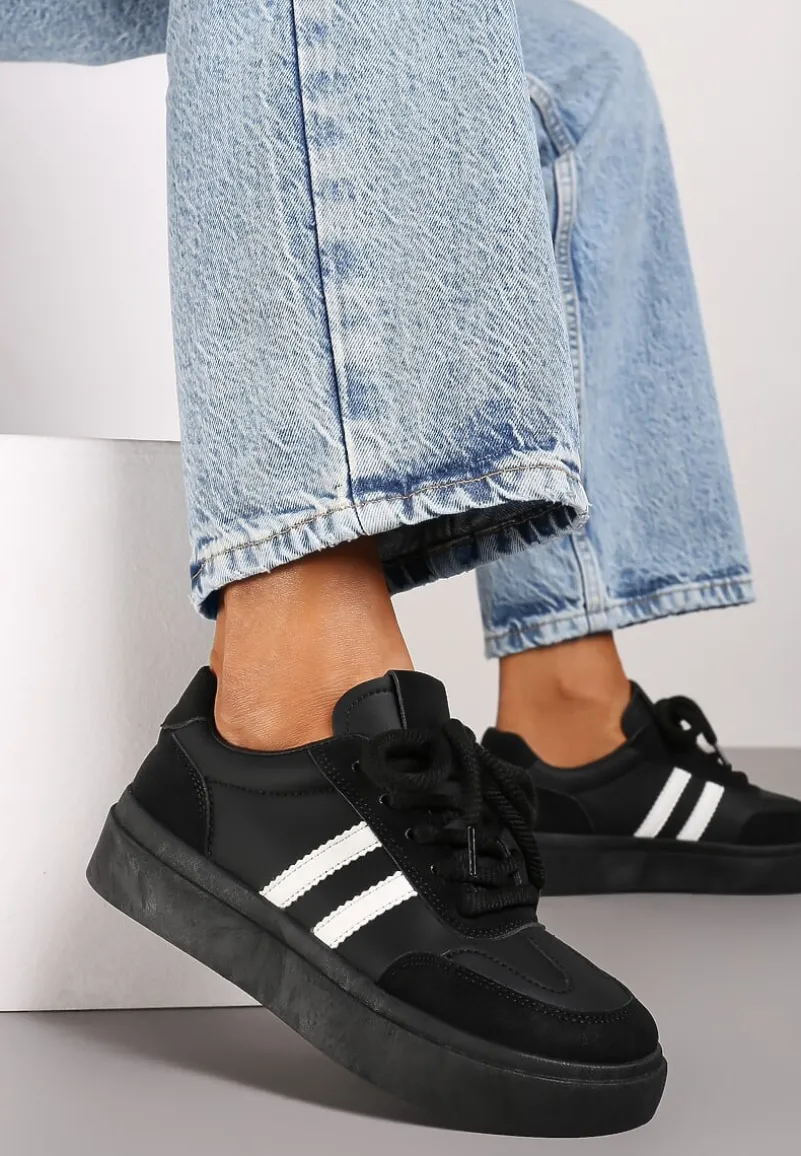 Czarno-Białe Sznurowane Sneakersy na Platformie Ozdobione Paskami Tialise