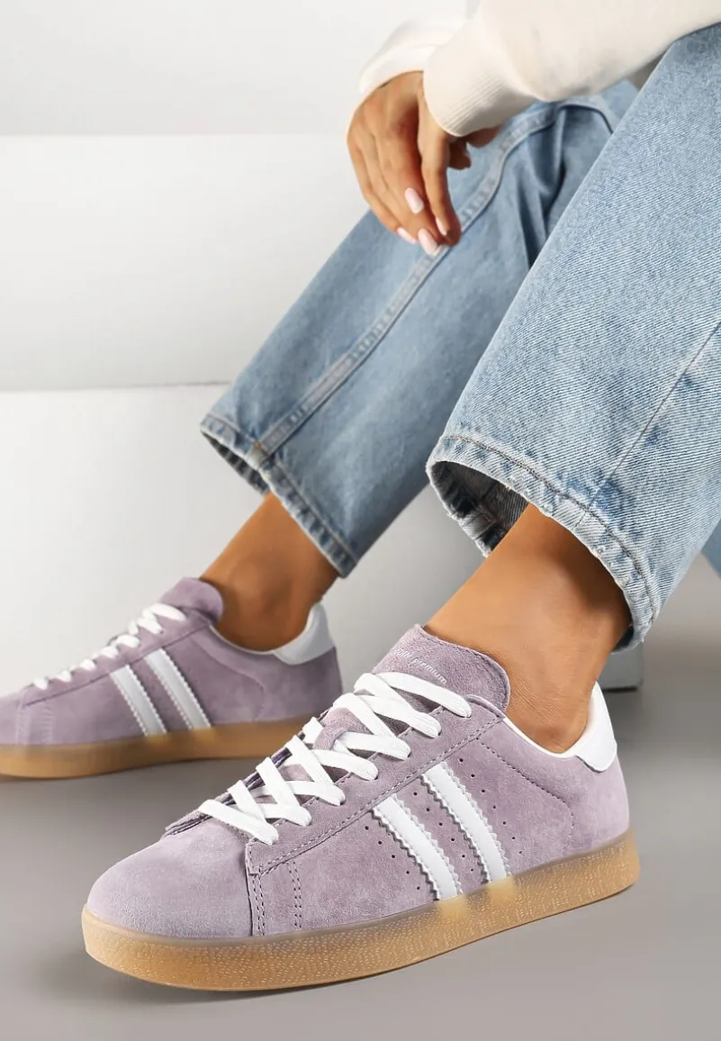 Fioletowo-Białe Sneakersy Zamszowe Typu Tenisówki ze Skórzaną Wkładką Ciarivione