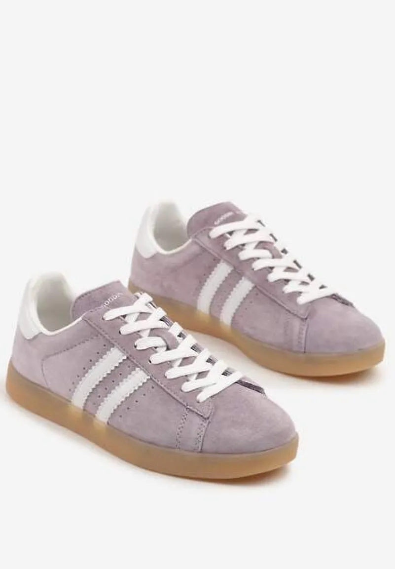 Fioletowo-Białe Sneakersy Zamszowe Typu Tenisówki ze Skórzaną Wkładką Ciarivione