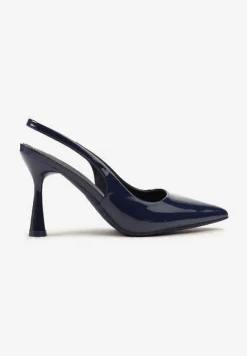 Granatowe Lakierowane Sandały Szpilki Typu Slingback Ulios