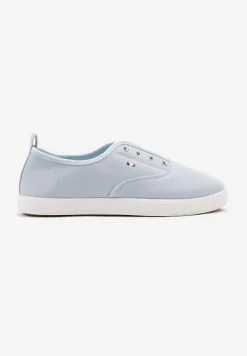 Jasnoniebieskie Wsuwane Tenisówki w Casualowym Stylu Sepessa