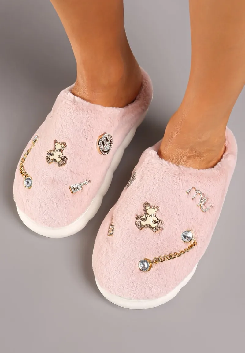 Różowe Kapcie na Płaskiej Podeszwie z Cyrkoniami i Aplikacjami Merivies