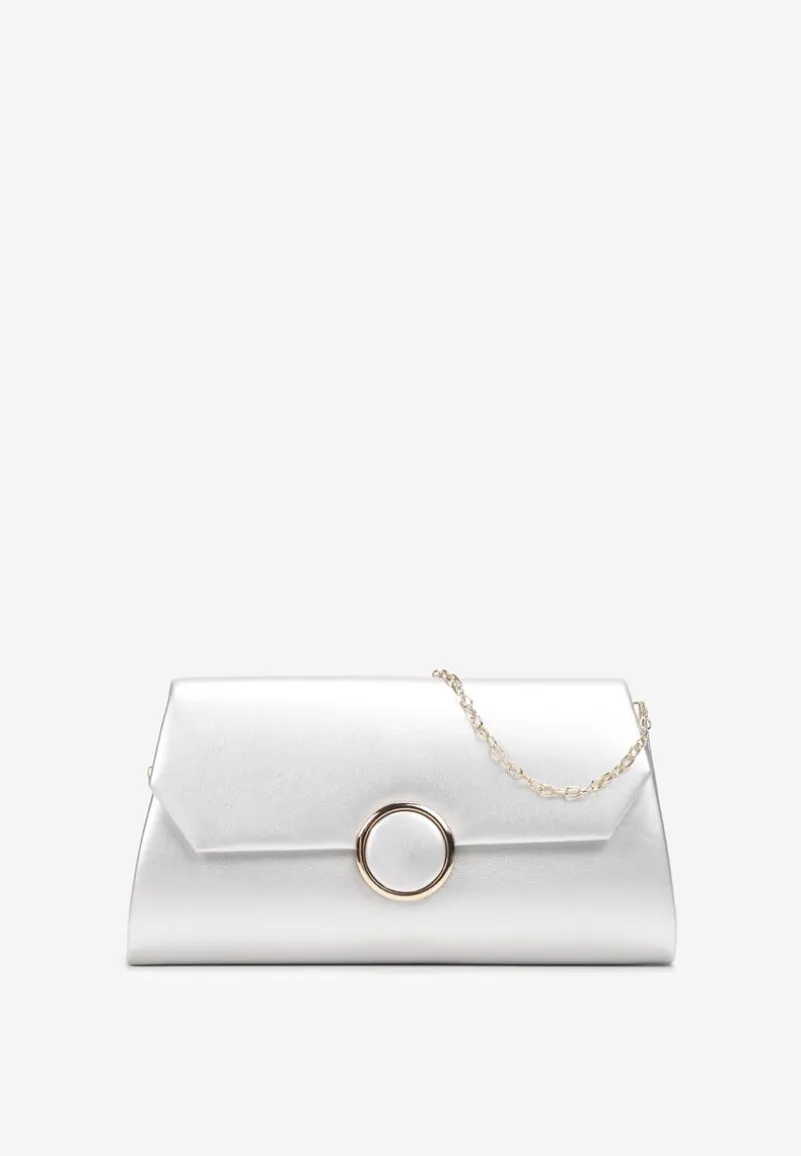Srebrna Torebka Kopertówka z Magnetyczną Klapą i Odpinanym Łańcuszkiem Ahora